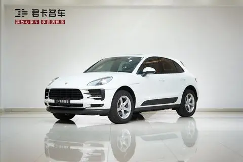 Porsche Macan 2021