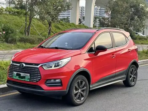 BYD 元EV 2018