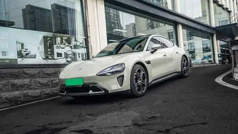 Xiaomi 小米SU7 2024
