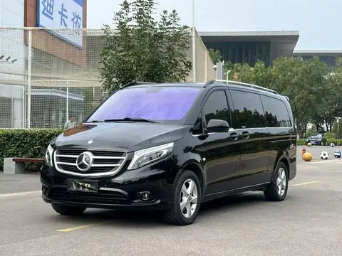 Mercedes-Benz 威霆 2020