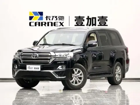 Toyota Land Cruiser 2019 — фото 1