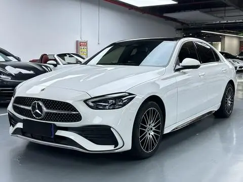 Mercedes-Benz C-Class 2024