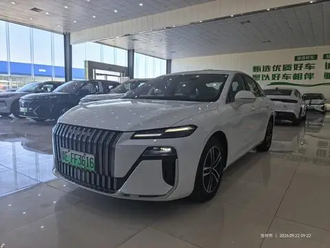 Roewe M7 DMH 2025