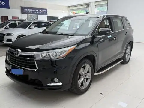 Toyota Highlander 2017 — фото 1