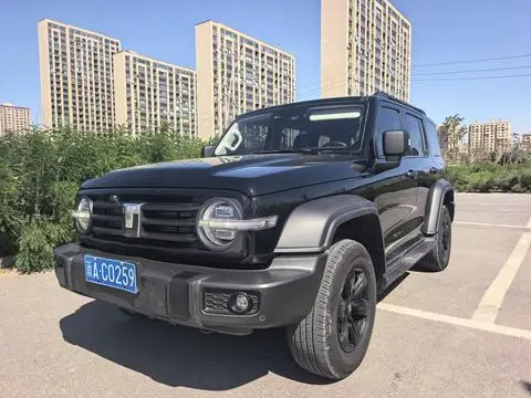 TANK 300 2023