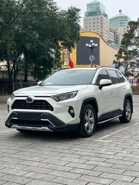 Toyota RAV4 2021