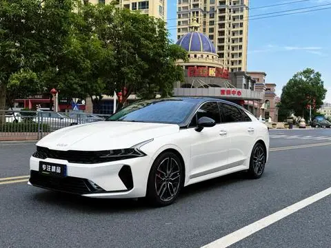 Kia K5 2021