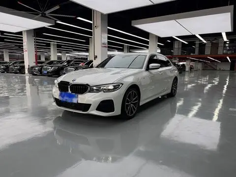 BMW 3 Series 2022