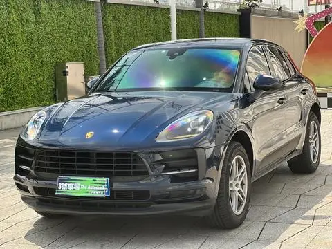 Porsche Macan 2021