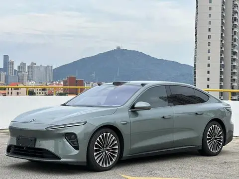 NIO ET7 2021