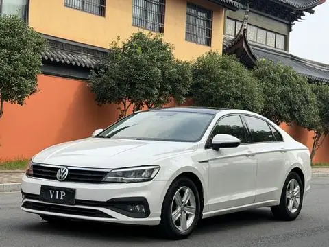 Volkswagen Lamando 2019 — фото 1