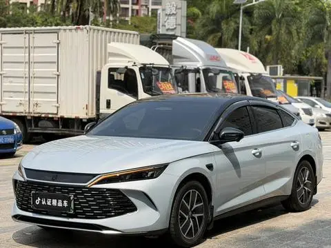 BYD 秦L DM 2025 — фото 1