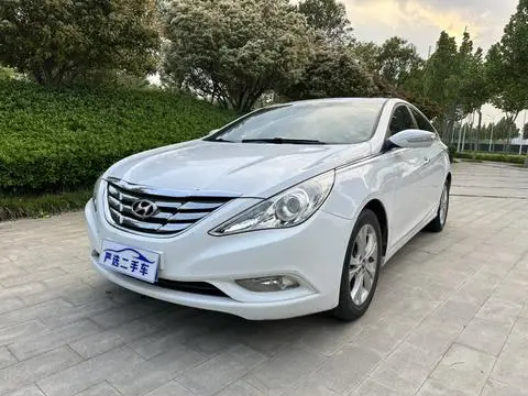 Hyundai 索纳塔八 2011