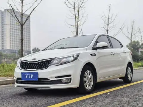 Kia K2 2015 — фото 1