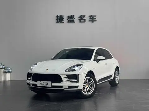 Porsche Macan 2021 — фото 1