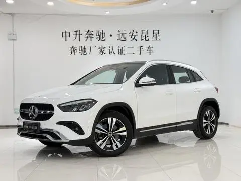 Mercedes-Benz GLA 2024