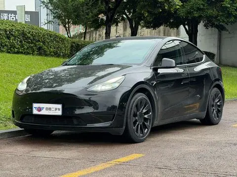 Tesla Model Y 2022 — фото 1