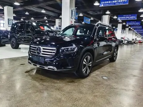 Mercedes-Benz GLB 2024