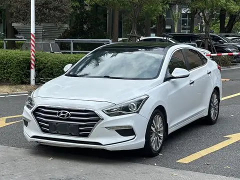 Hyundai 名图 2017 — фото 1