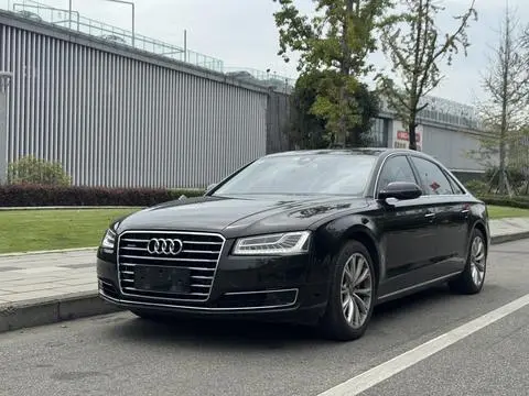 Audi A8 2014