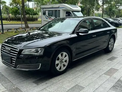 Audi A8 2013