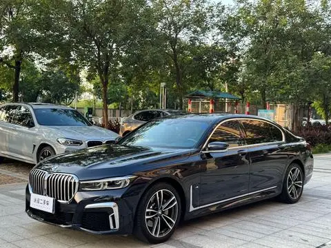 BMW 7 Series 2021
