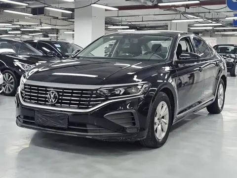 Volkswagen Passat 2024