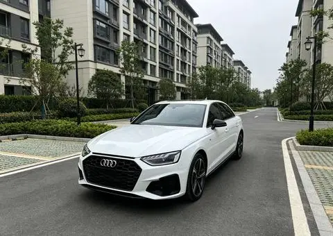 Audi A4L 2024