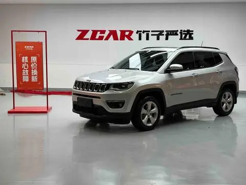 Jeep 指南者 2017