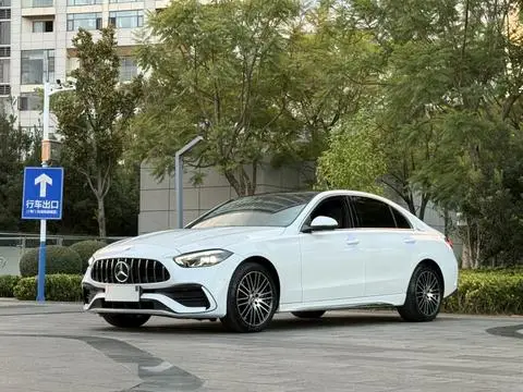 Mercedes-Benz C-Class 2022