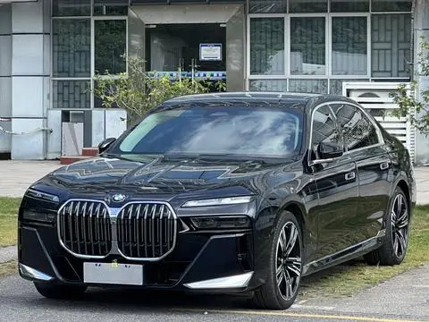 BMW 7 Series 2023