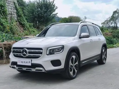 Mercedes-Benz GLB 2021