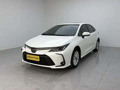 Toyota Corolla 2021 — фото 1