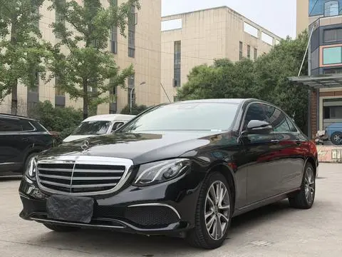 Mercedes-Benz E-Class 2016 — фото 1