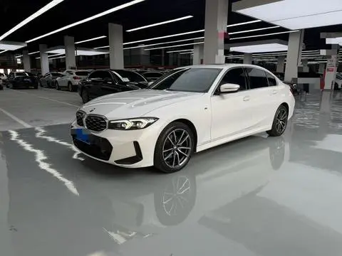 BMW 3 Series 2023 — фото 1