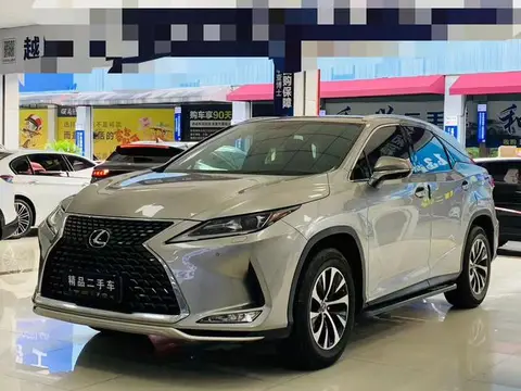 Lexus RX 2020