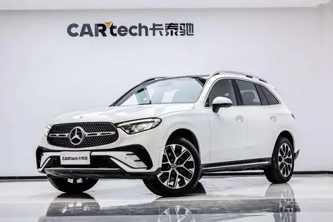 Mercedes-Benz GLC 2023