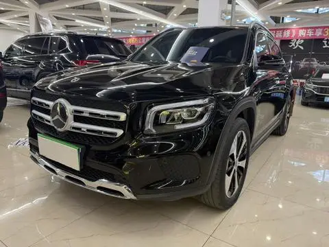 Mercedes-Benz GLB 2021 — фото 1