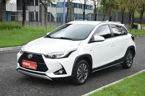 Toyota Yaris L Zhixuan 2022 — фото 1