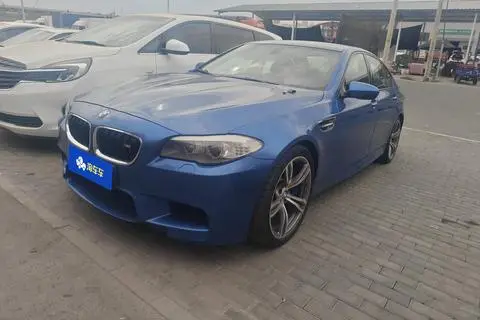 BMW M5 2012