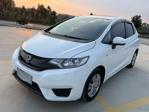 Honda Fit 2016 — фото 1