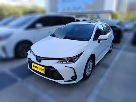 Toyota Corolla 2019 — фото 1