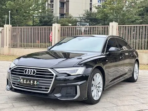 Audi A6L 2022 — фото 1