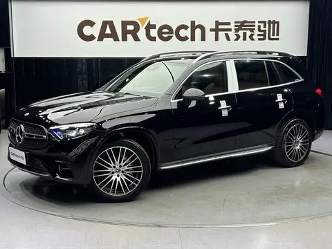 Mercedes-Benz GLC 2024 — фото 1