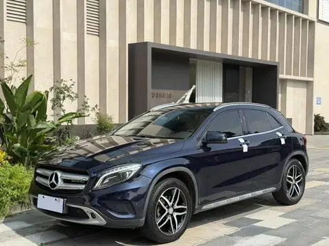 Mercedes-Benz GLA 2016
