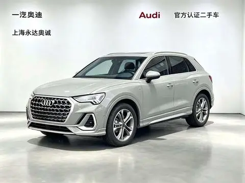 Audi Q3 2024 — фото 1
