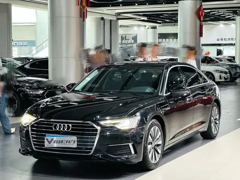 Audi A6L 2019 — фото 1