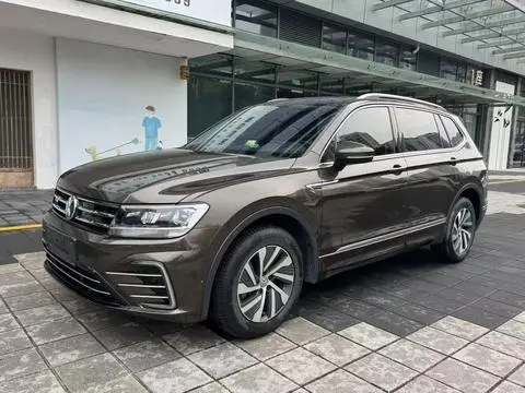 Volkswagen Tiguan L PHEV 2020