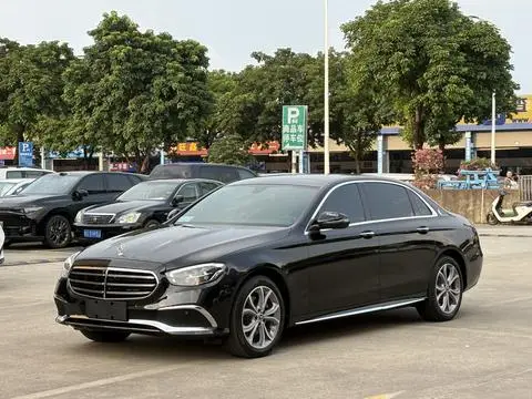 Mercedes-Benz E-Class 2023 — фото 1