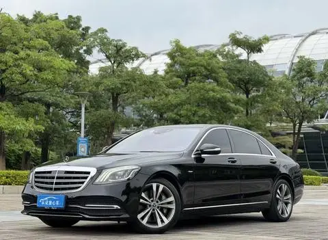 Mercedes-Benz S-Class 2020